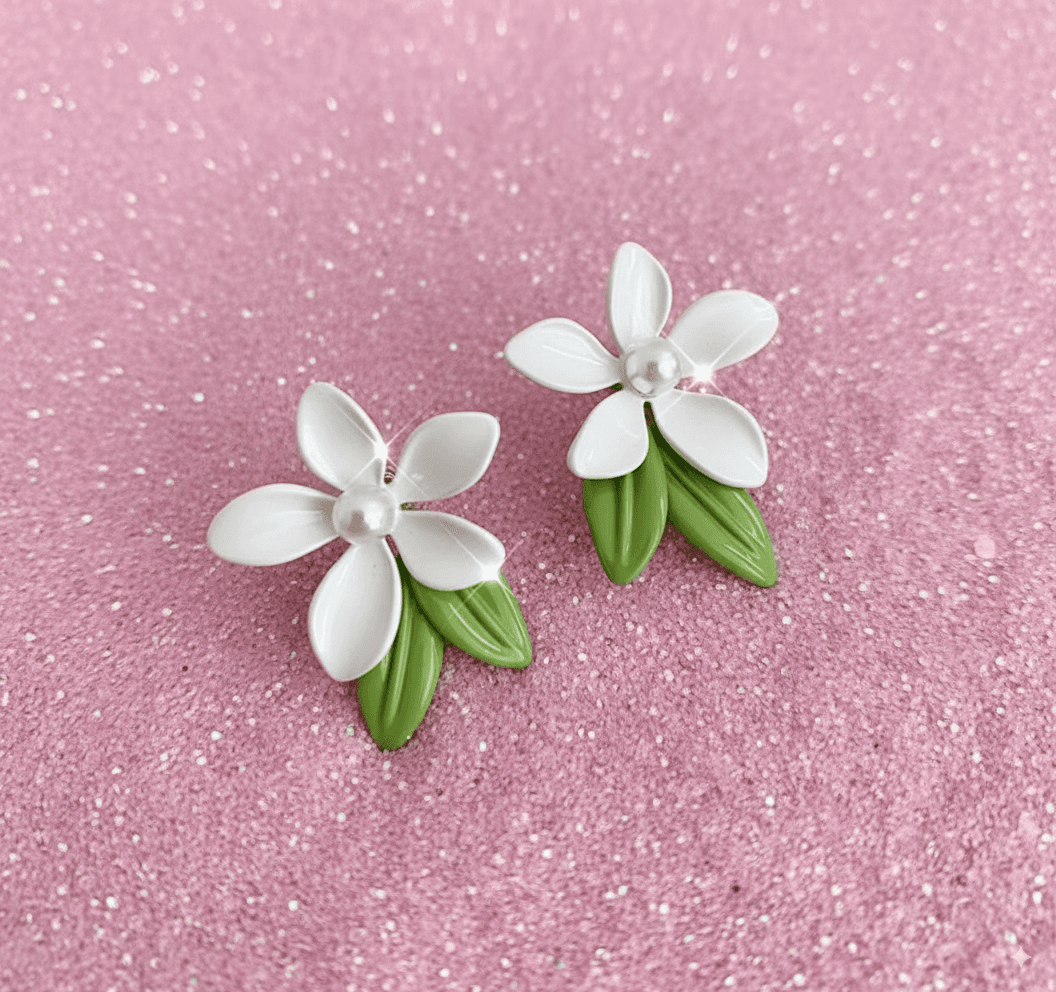 Trendy Korean-Style Flower Stud Earrings
